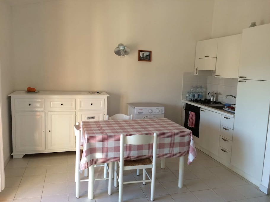 CUISINE EQUIPEE
