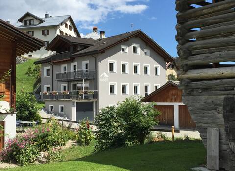 Casa Radieni/Flond, Obersaxen