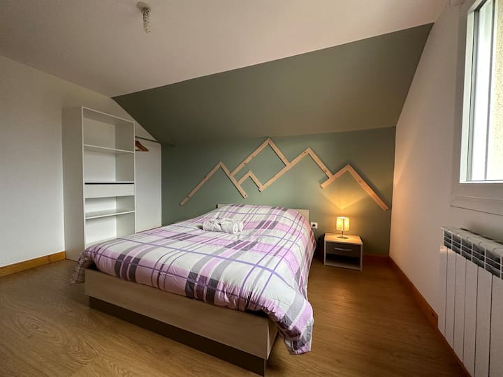 1ª camera da letto con TV e la possibilità di collegare Netflix, bonus video...