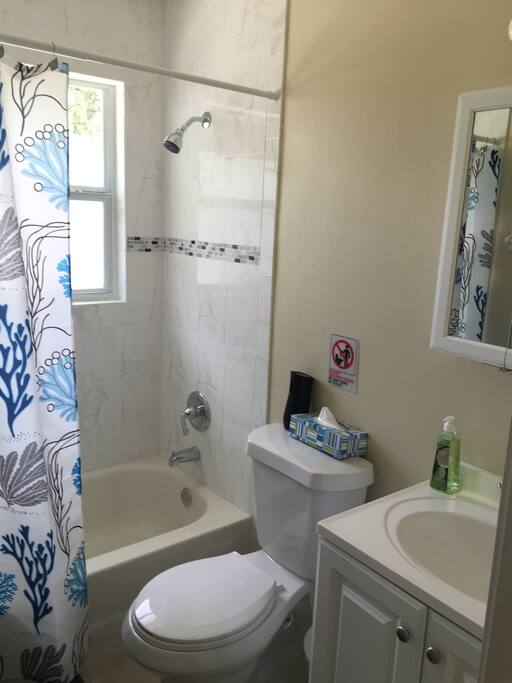 Full Bathroom