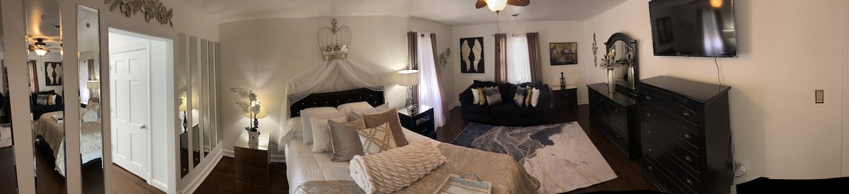 غرفة نوم 5 غرفة نوم رئيسية مع أريكة للنوم