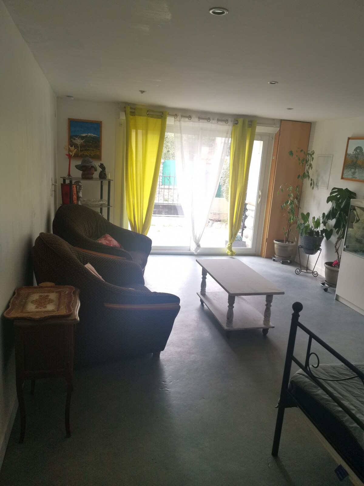 Leistungsstarkes Airbnb: 3 bedroom apartment, ground floor, terrace and pool in Amélie Les Bains Palalda