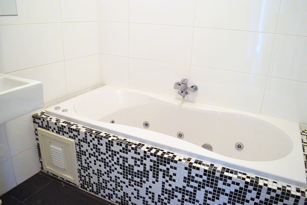 Comfortable bath