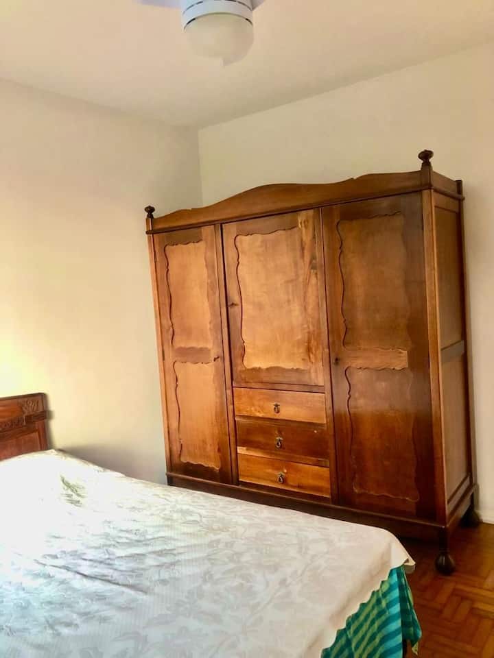 غرفة النوم 2