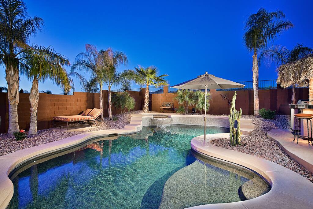 Relax in the beautiful pool and hot tub!