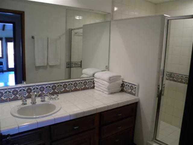 Hamilton Cove Unit 4-13 gallery image 4