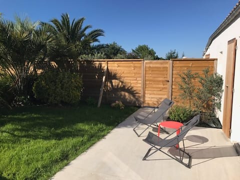 Successful Airbnb property: Agnès and Jean-Claude, La Valinière in Saint Pierre D'oléron