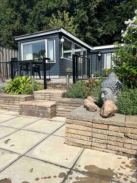 Nr 64 Chalet directly on the waterfront