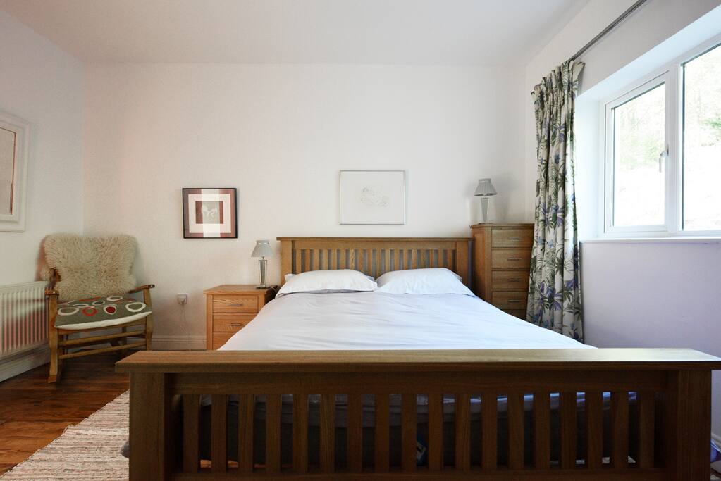 The white bedroom