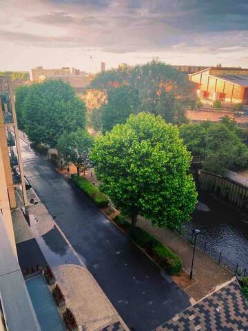 Happy Place Wandsworth Park gallery image 3