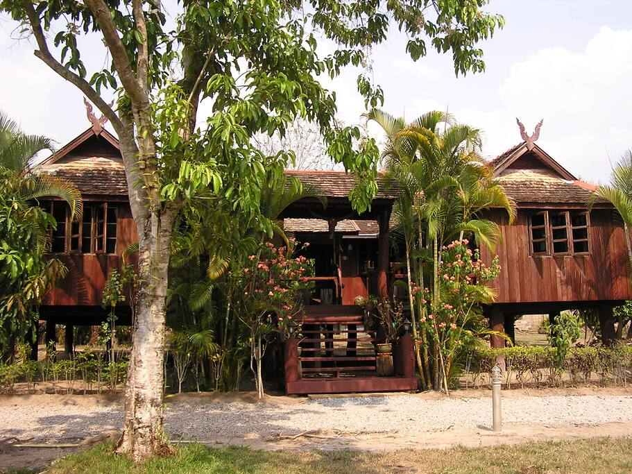 Classic House with four separate bedrooms