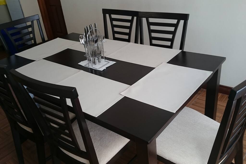6-seat dining