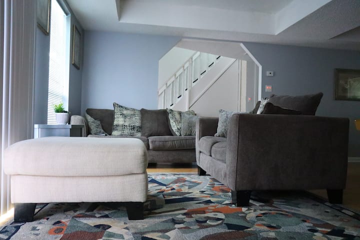 Relaxing 2-story Villa With Private Swimming Pool - Highlands, TX