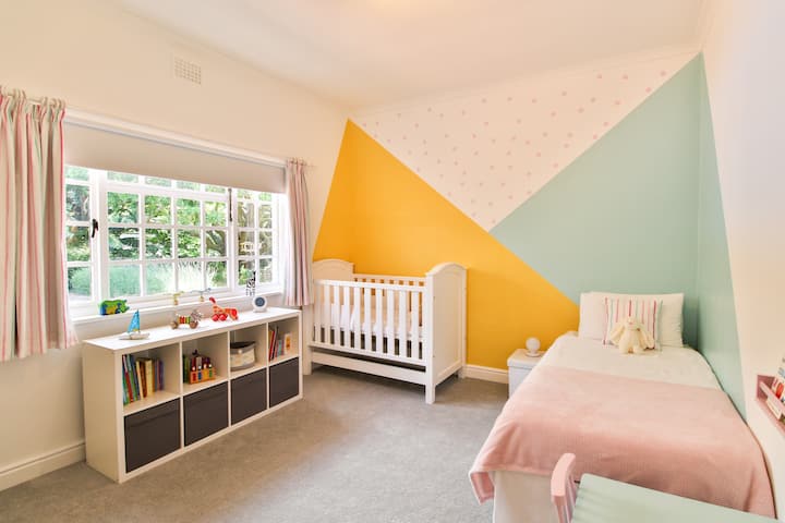 Четврта спална соба