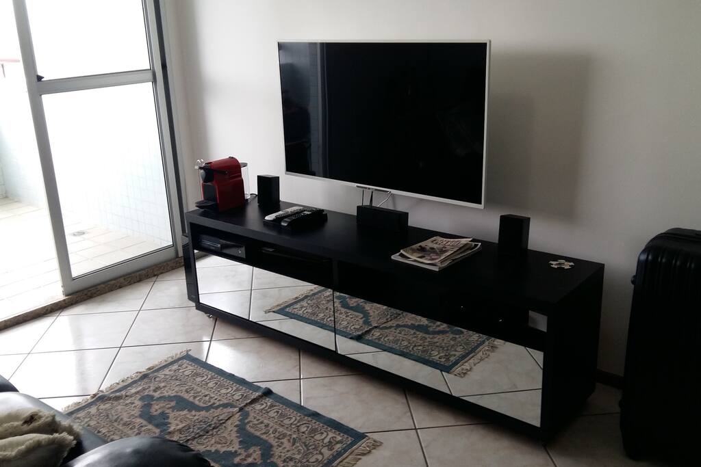 Sala de estar 2 / Living Room 2