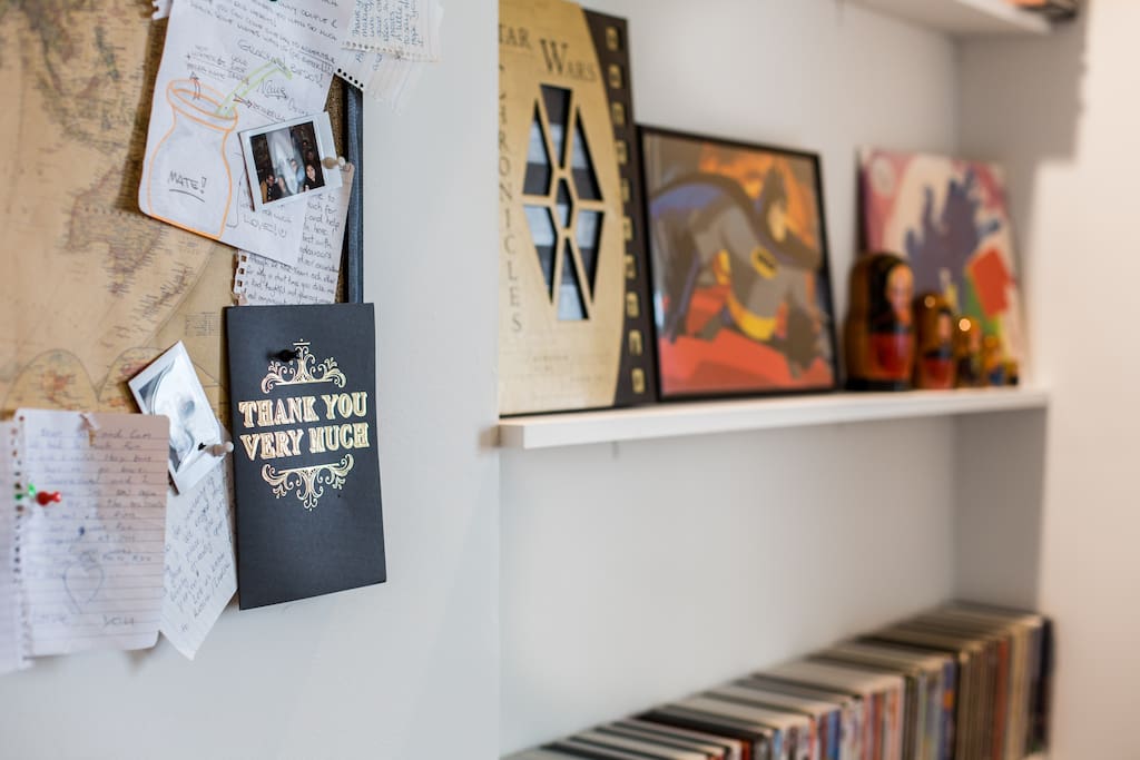Guest Bedroom.
Our Airbnb Board!
We love doing Airbnb and feel so special that each guest chose us to share their travels with, so we have a collection of notes for us to remember you all by (and for fellow guests to see one another!)