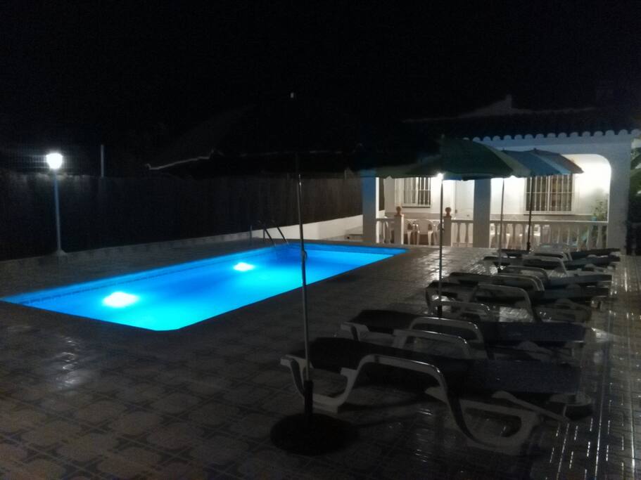 Casa rural completa privada con piscina privada y recinto en toda la casa privado