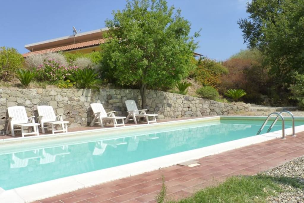 vista piscina - casa