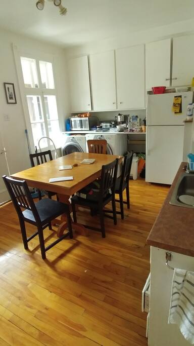 Cuisine équipée et partagée