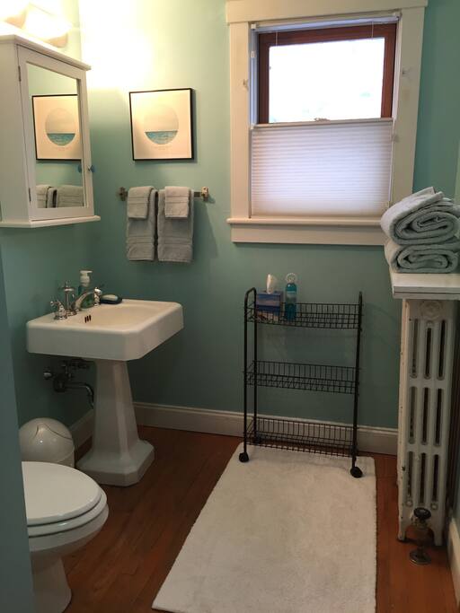 Full bath with tub/shower.