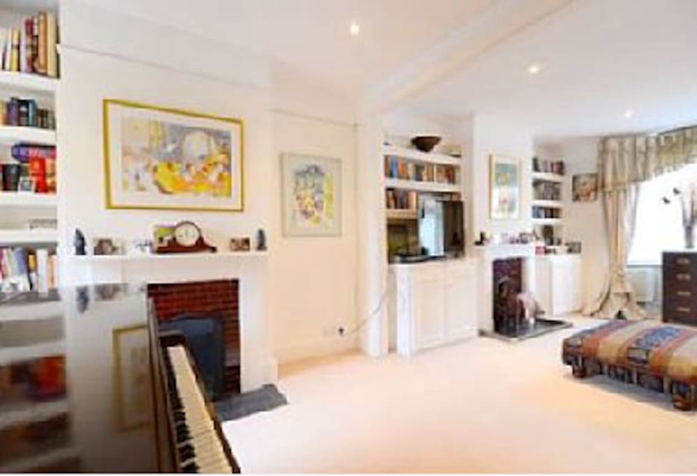 Double drawing room
