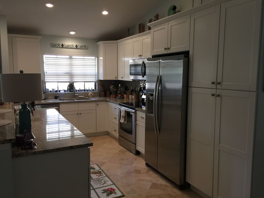 Newer Stainless Steel Appliances, Granite