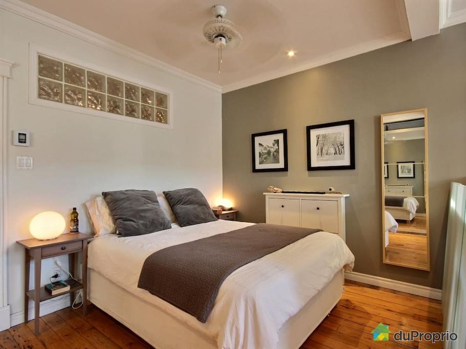 Master bedroom with AC