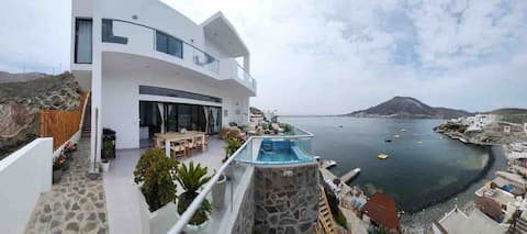 TORTUGAS CASA POSITANO (TURTLES HOUSE POSITANO)