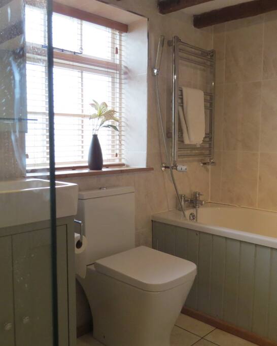 Ensuite bathroom