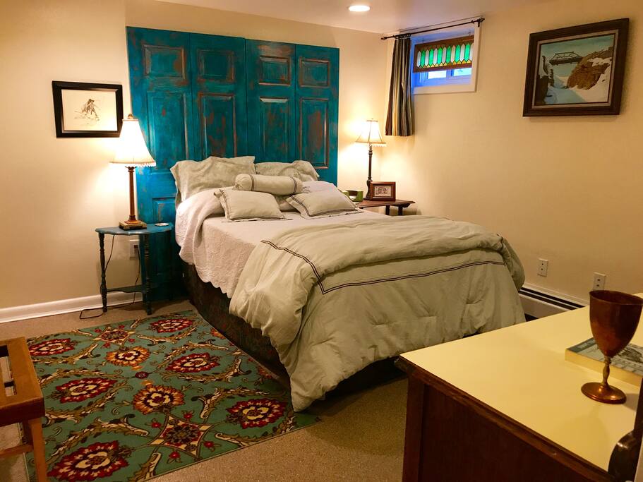 Turquoise bedroom