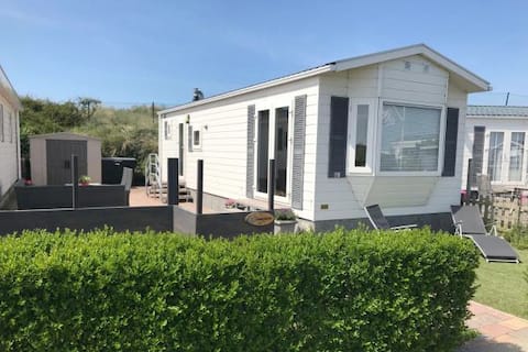 Chalet Blauwe Zeedistel in the Dune