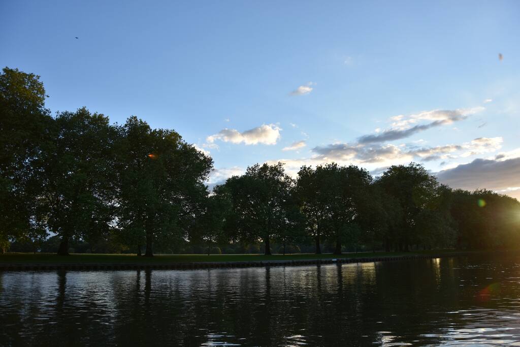 Late evening on the Thames.