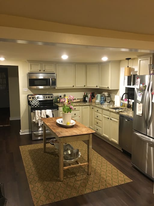 Beautiful and spacious kitchen