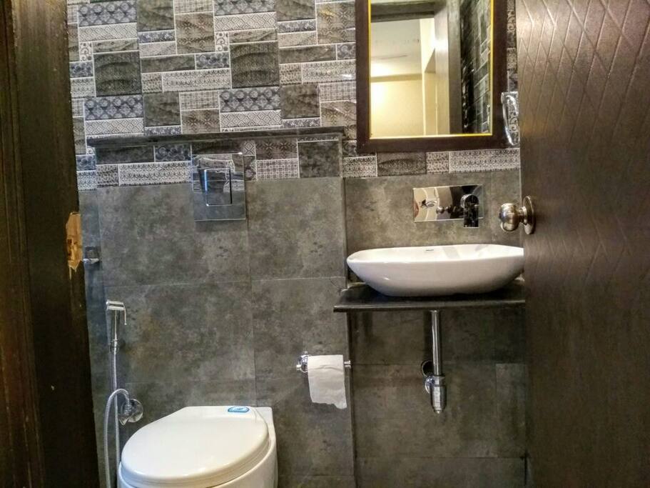 WASHROOM