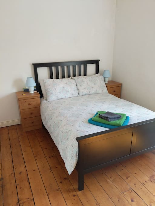 Cosy Double bed.