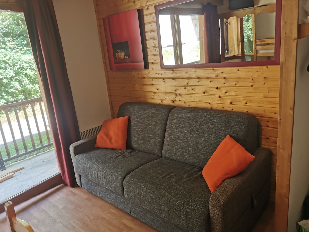 Annonce Airbnb populaire: Skiing in the 3 Valleys à Orelle
