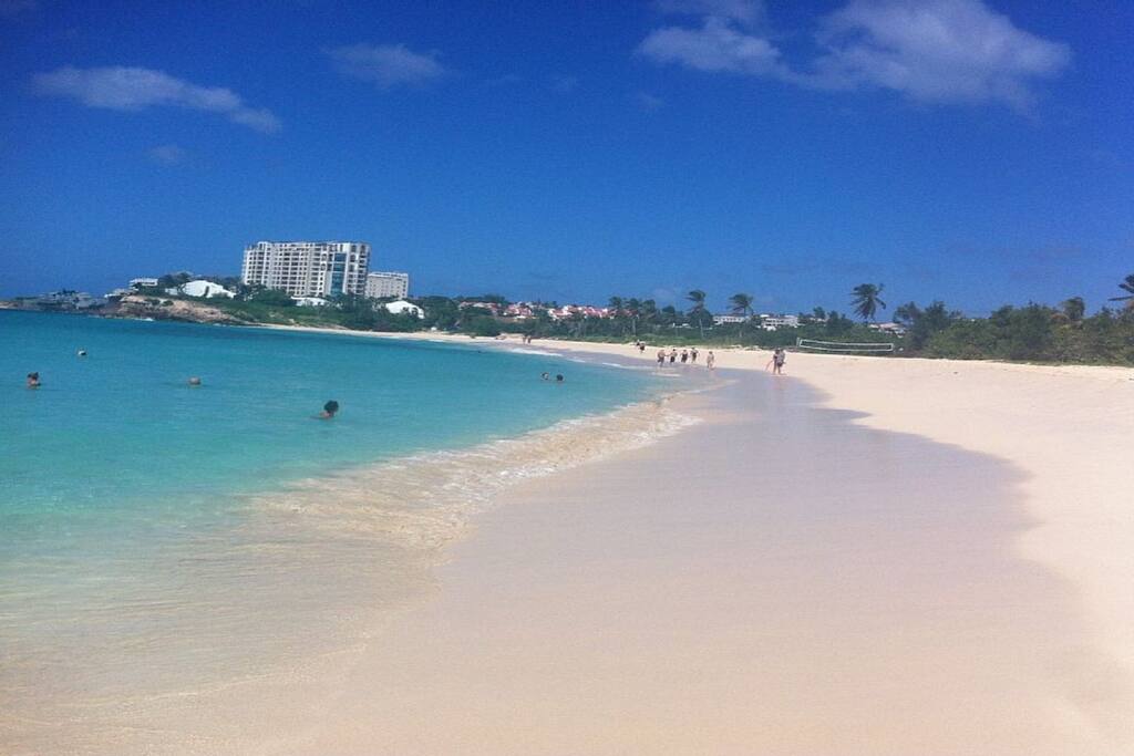 Mullet Bay Beach just minutes away.