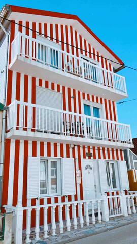 Entire home with 2 bedrooms in Aveiro - Apartamento c/Vista Ria na praia da Costa nova (3)