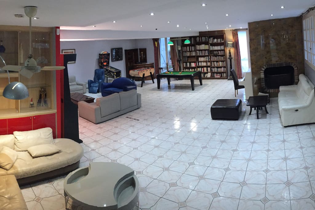 Salon (105 m2)