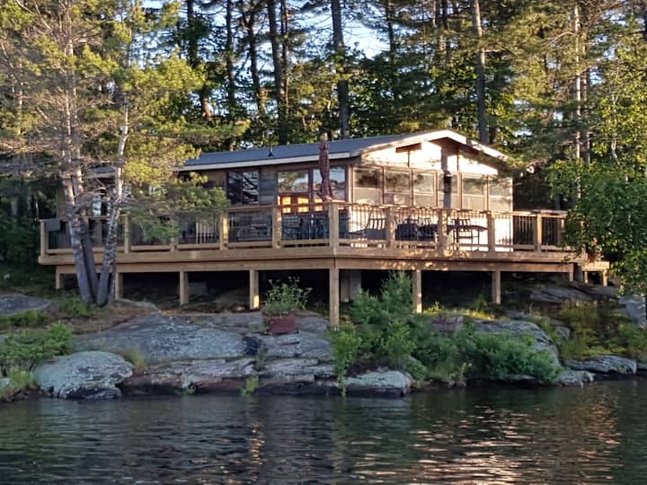 Top 8 Airbnb Vacation Rentals In Pointe au Baril, Canada Updated 2024 Trip101