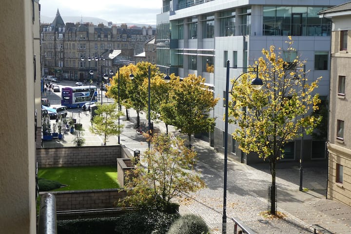 High Riggs, Tollcross, Old Town, Edinburgh - Leith