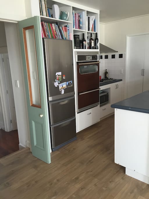 Small but great kitchen - oven works very well. Gas stovetop