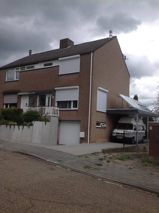 Zij aanzicht