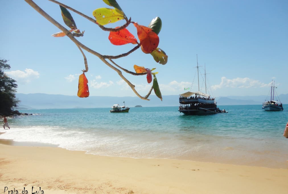 Passeio de Escuna Praia da Lula