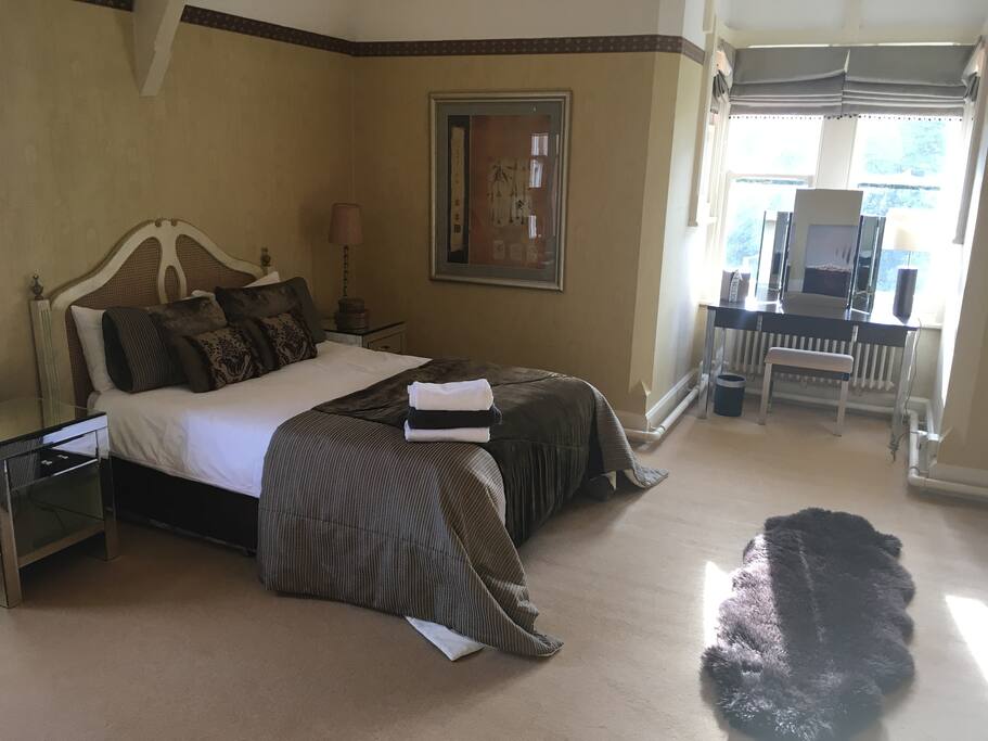 Superior Queen Room