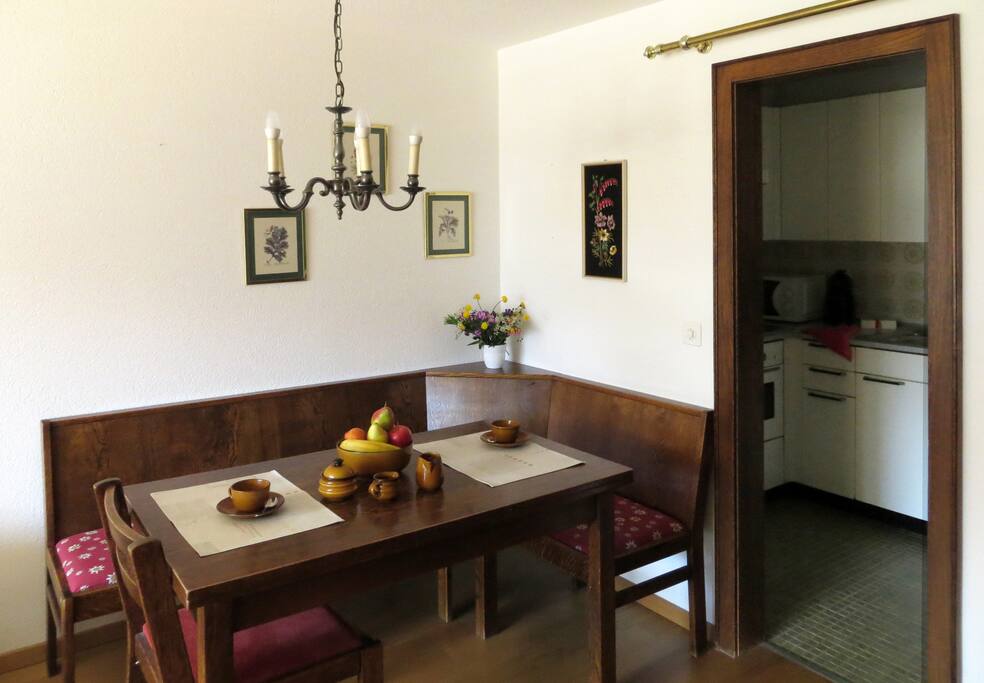 Eating corner