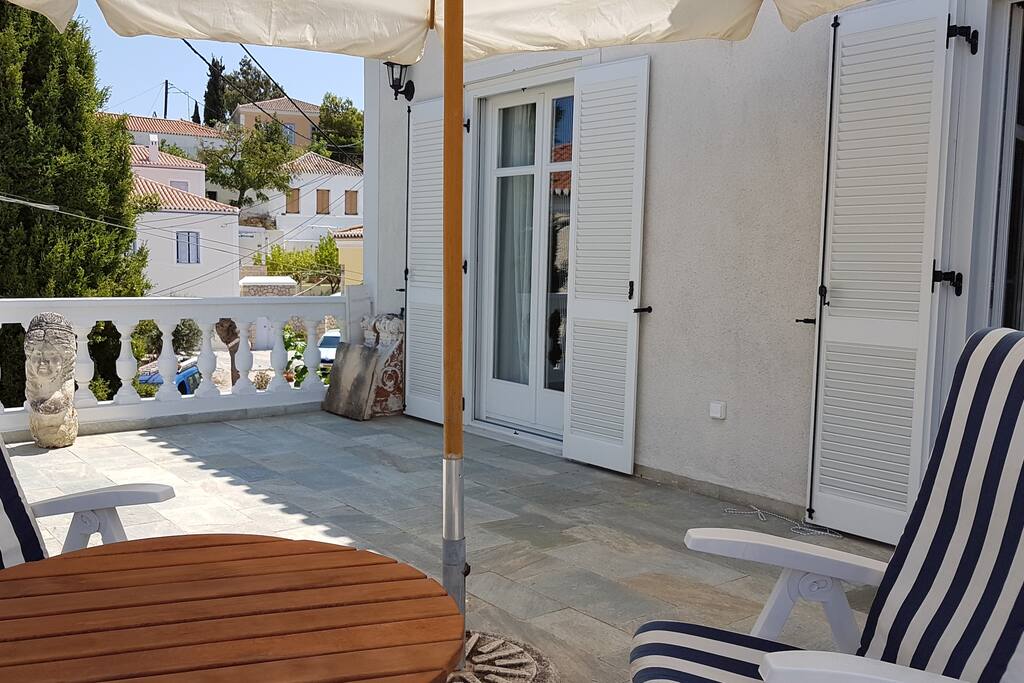 Front terrace