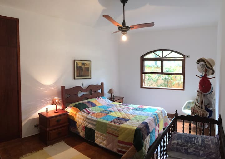 Dvokrevetna soba s bračnim