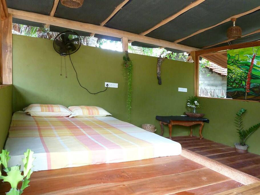 Bungalow beds