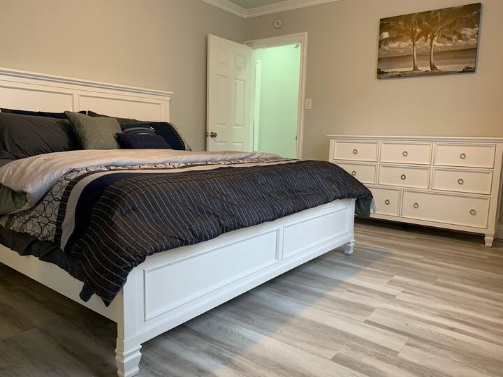 Brand new cozy home close to beautiful beach